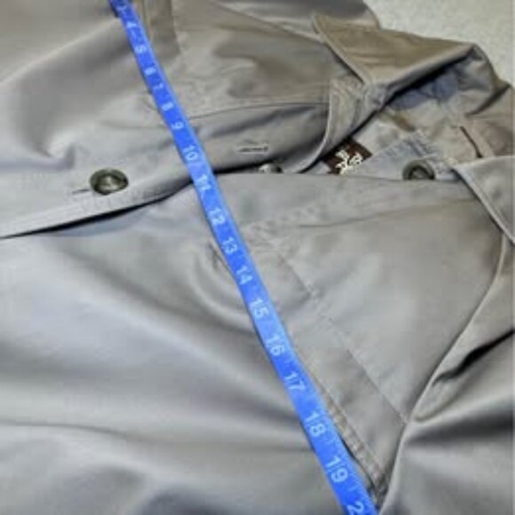 Vintage Early 80’s Sears The Fashion Place Taupe Trench Coat.  12 - Picture 8 of 10